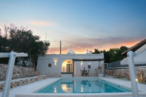 TRULLOVE - Enjoy the saltwater pool Ostuni